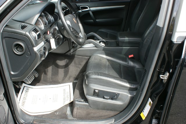 Porsche Cayenne 2006 photo 4