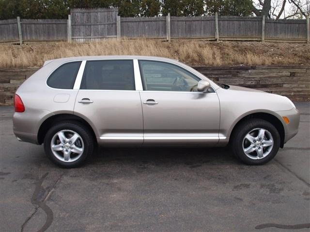 Porsche Cayenne 2006 photo 1