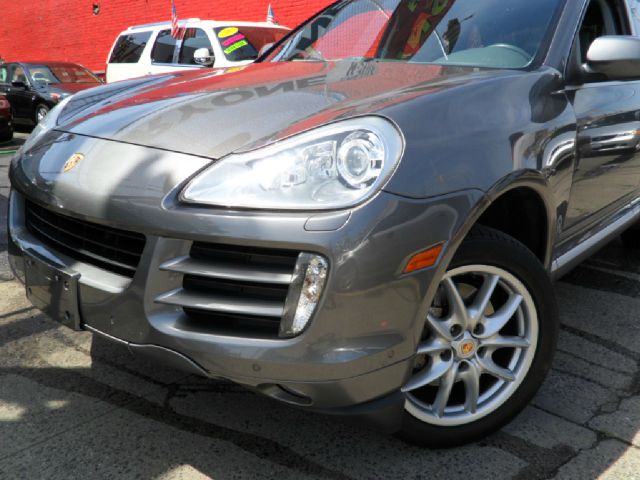 Porsche Cayenne 2008 photo 1