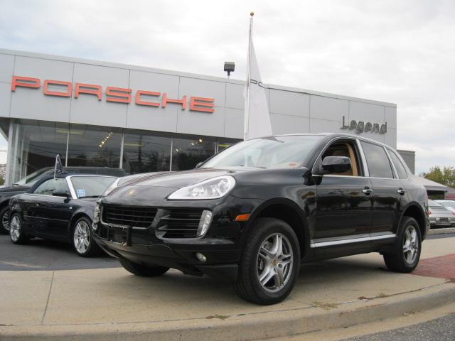 Porsche Cayenne SLT FLEX FUEL SUV