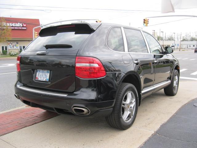 Porsche Cayenne 2008 photo 2