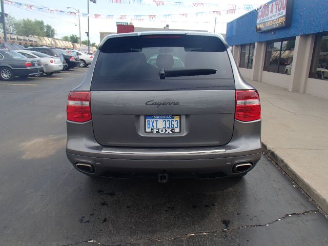 Porsche Cayenne 2008 photo 17