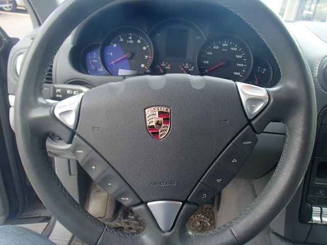 Porsche Cayenne 2008 photo 2