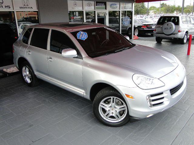 Porsche Cayenne 2009 photo 2