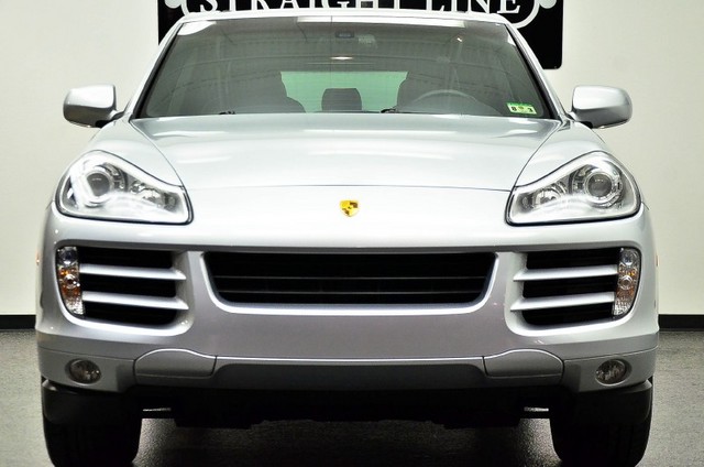 Porsche Cayenne 2010 photo 4