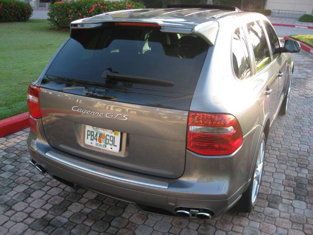 Porsche Cayenne 2010 photo 5