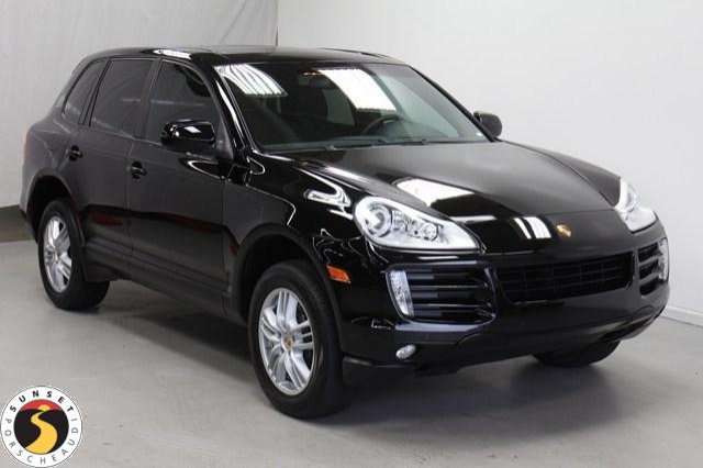 Porsche Cayenne 2010 photo 2