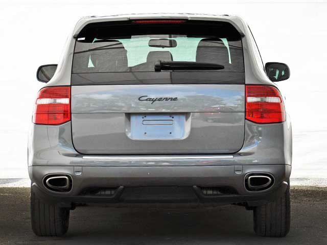 Porsche Cayenne 2010 photo 3