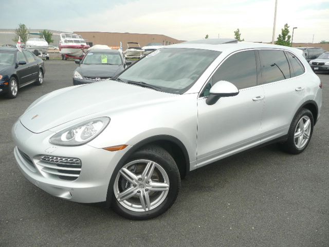 Porsche Cayenne 2011 photo 4