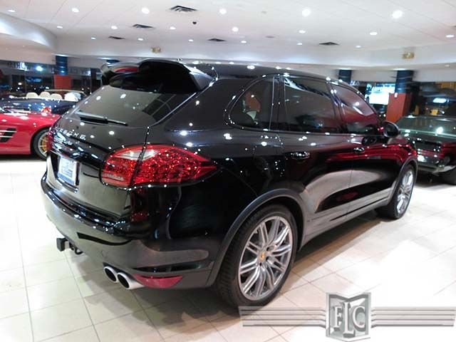 Porsche Cayenne 2013 photo 5