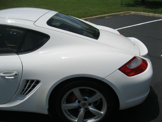 Porsche Cayman 2007 photo 36