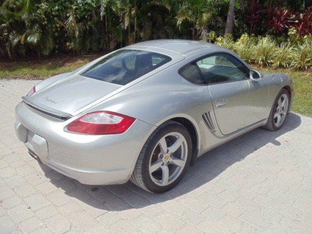 Porsche Cayman 2008 photo 1