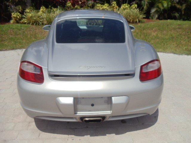 Porsche Cayman 2008 photo 2