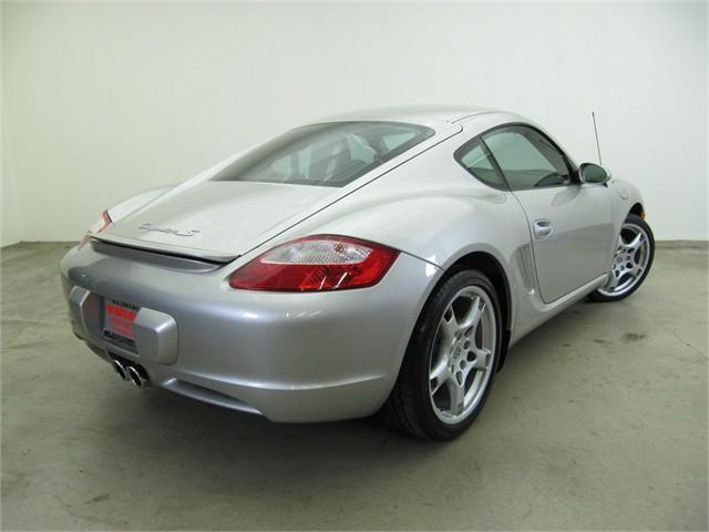 Porsche Cayman 2008 photo 2