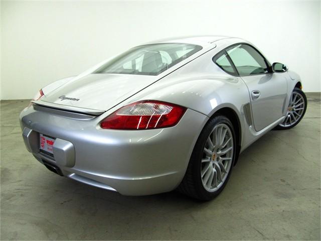 Porsche Cayman 2008 photo 2