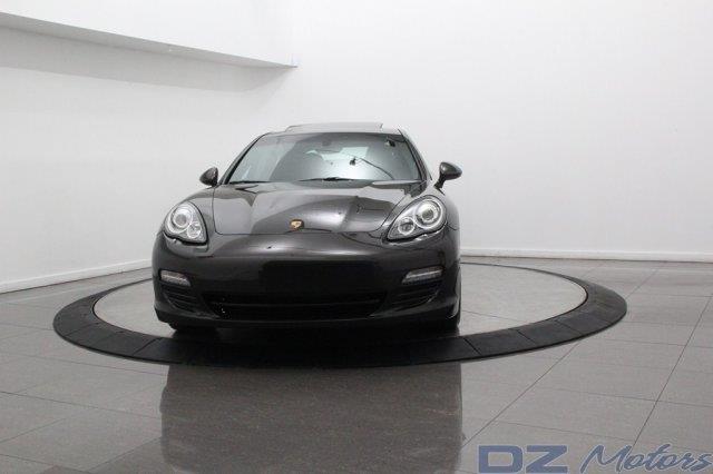 Porsche Panamera 2010 photo 111