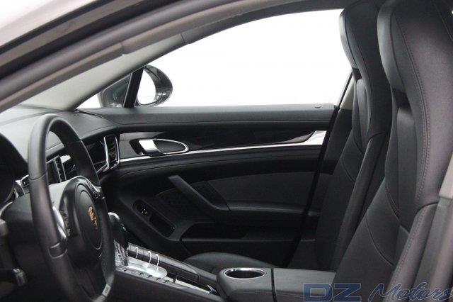 Porsche Panamera 2010 photo 117