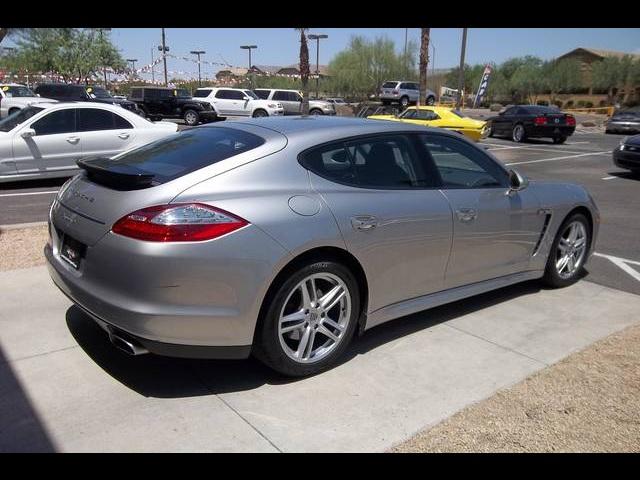 Porsche Panamera 2011 photo 2