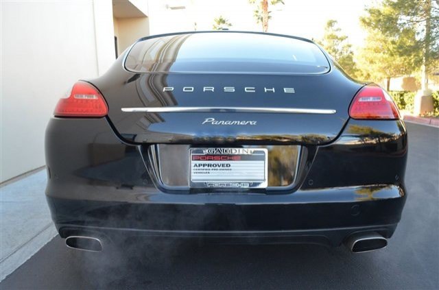 Porsche Panamera 2012 photo 3