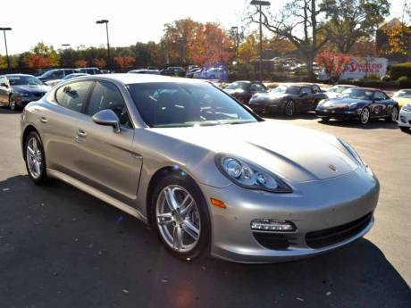 Porsche Panamera 2012 photo 5