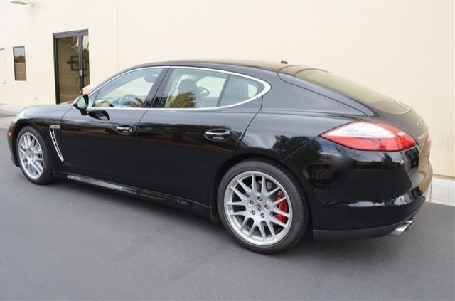 Porsche Panamera 2012 photo 4