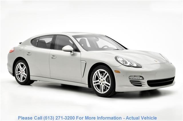 Porsche Panamera 2012 photo 1