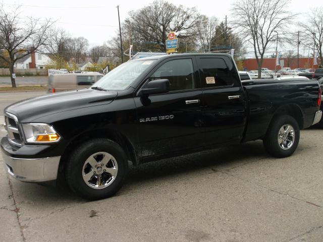 RAM Ram Pickup 2012 photo 3