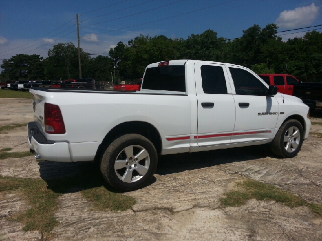 RAM 1500 2012 photo 2