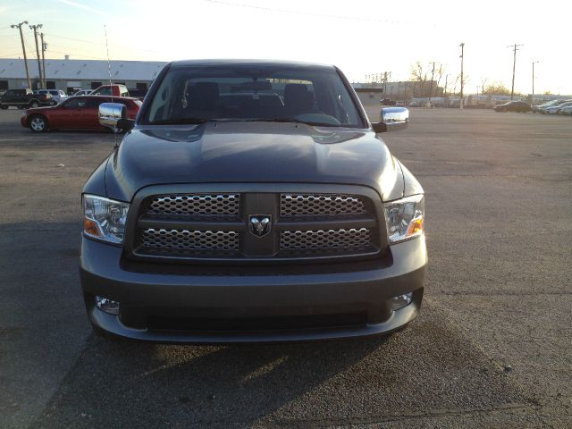 RAM 1500 2012 photo 2