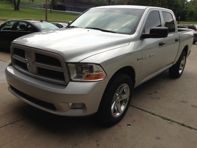 RAM 1500 2012 photo 4