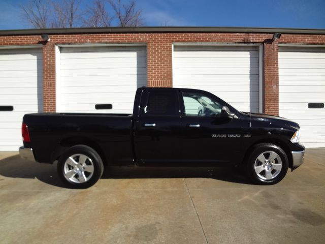 RAM 1500 2012 photo 2