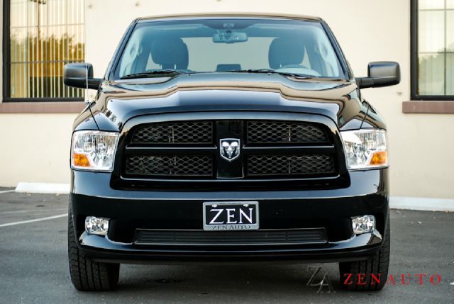 RAM 1500 2012 photo 2