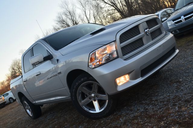 RAM 1500 2012 photo 1