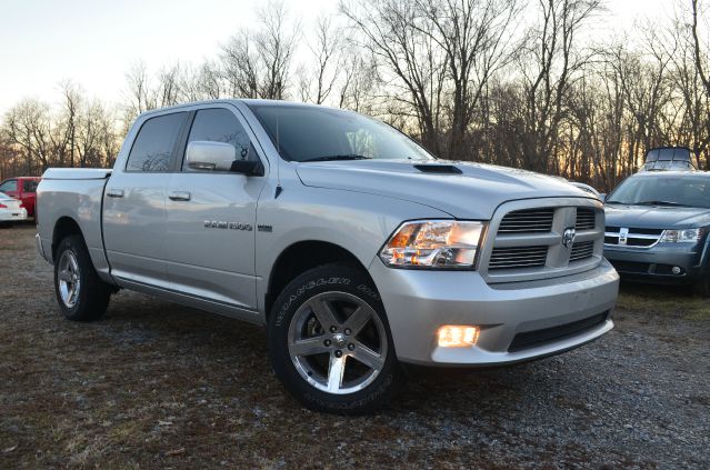 RAM 1500 2012 photo 2