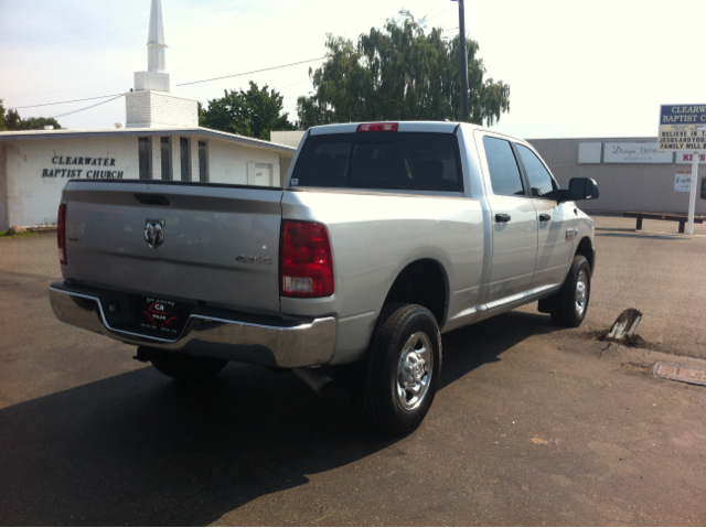 RAM 3500 2010 photo 1