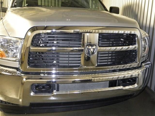 RAM Ram Pickup 2012 photo 2