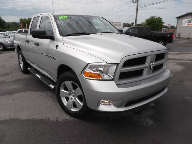 RAM Ram Pickup 2012 photo 4