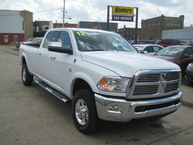 RAM Ram Pickup 2012 photo 2