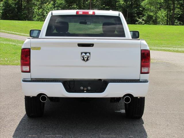 RAM Ram Pickup 2012 photo 13