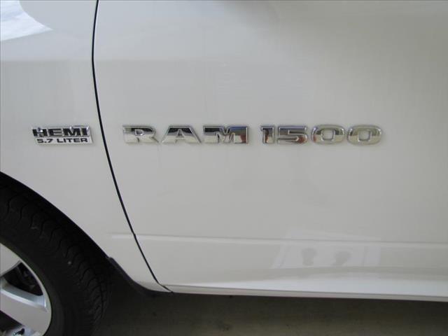 RAM Ram Pickup 2012 photo 4