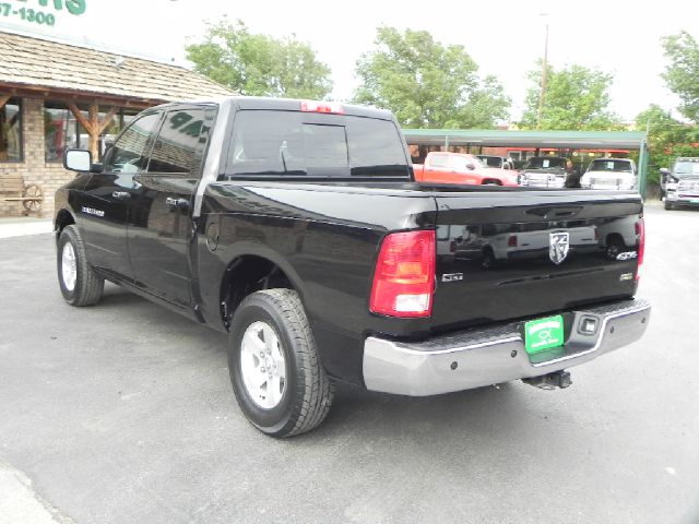 RAM Ram Pickup 2012 photo 14