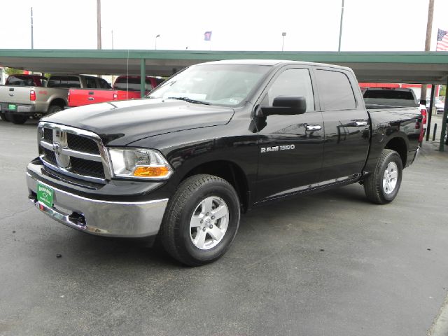 RAM Ram Pickup 2012 photo 8