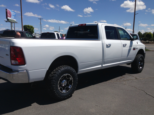 RAM Ram Pickup 2012 photo 6