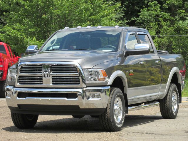 RAM Ram Pickup 2012 photo 1