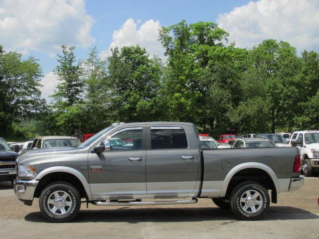 RAM Ram Pickup 2012 photo 4