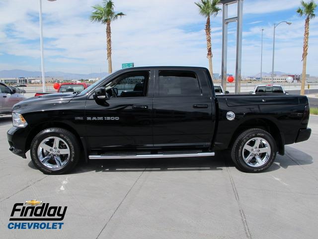 RAM Ram Pickup 2012 photo 2