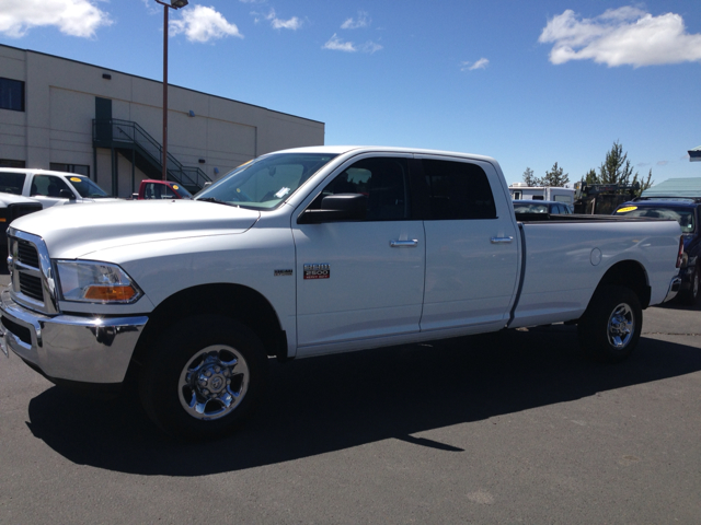 RAM Ram Pickup 2012 photo 3