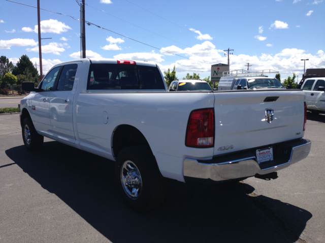 RAM Ram Pickup 2012 photo 4