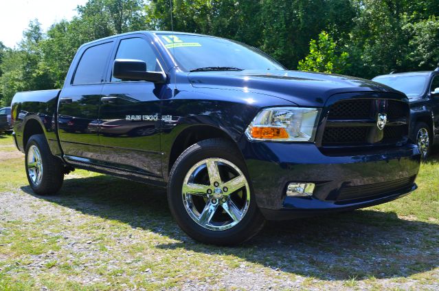 RAM Ram Pickup 2012 photo 2