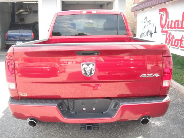 RAM Ram Pickup 2012 photo 4